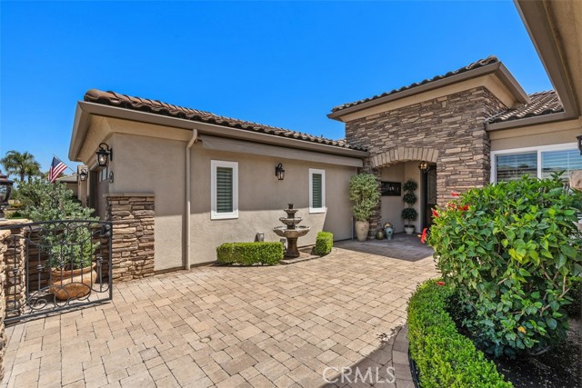 Detail Gallery Image 5 of 55 For 22919 Banbury Ct, Murrieta,  CA 92562 - 3 Beds | 3/1 Baths