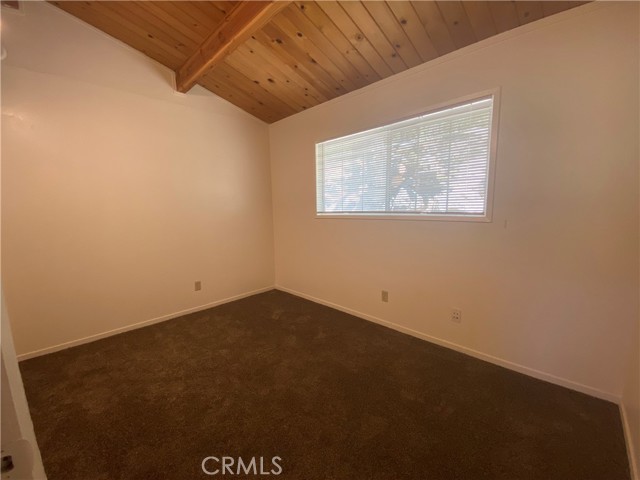 Detail Gallery Image 12 of 34 For 12137 Black Oak Dr, Loch Lomond,  CA 95461 - 3 Beds | 1 Baths