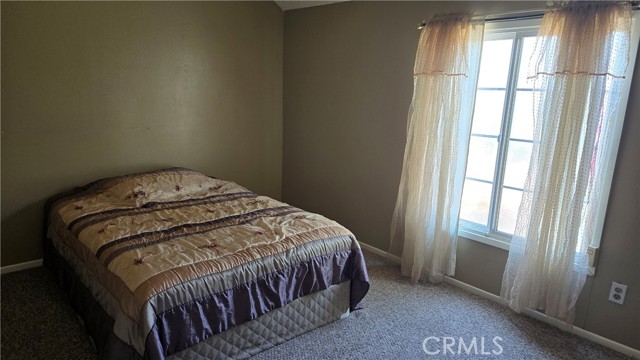 Detail Gallery Image 15 of 27 For 6061 Mirada Ct, Highland,  CA 92346 - 4 Beds | 2 Baths