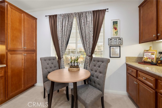 Detail Gallery Image 6 of 62 For 126 Thistle Creek, Beaumont,  CA 92223 - 2 Beds | 2 Baths