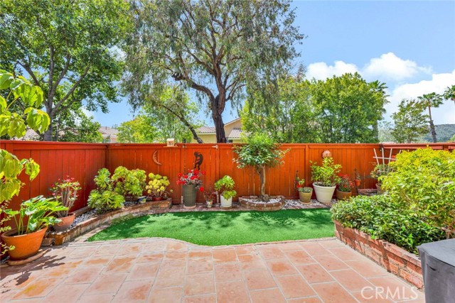 Detail Gallery Image 40 of 47 For 43 Pinzon, Rancho Santa Margarita,  CA 92688 - 2 Beds | 2/1 Baths