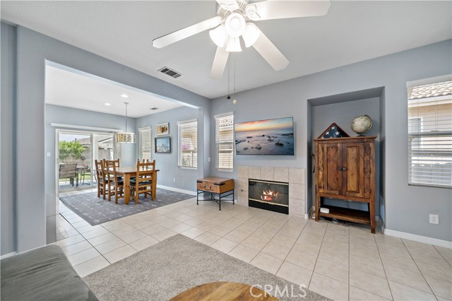 28187 Meadowsweet Drive, Menifee CA: https://media.crmls.org/medias/019c6302-91ec-450b-bcbc-caeca6538464.jpg