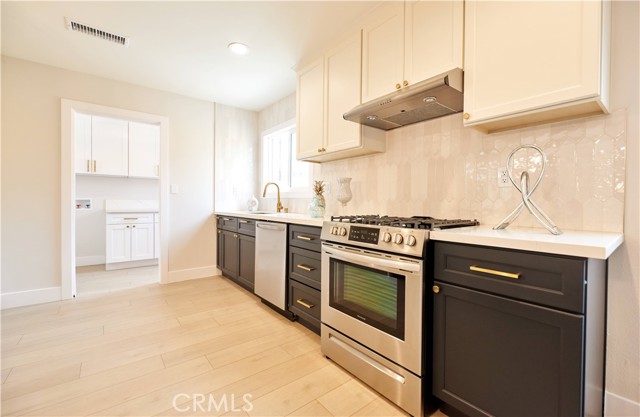 320 Via Vista Drive, Redlands, CA, 92373 320 Via Vista Drive, Redlands, CA, 92373