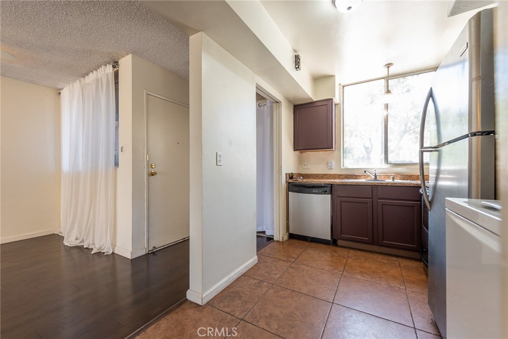 MLS #IV25122592 img 9