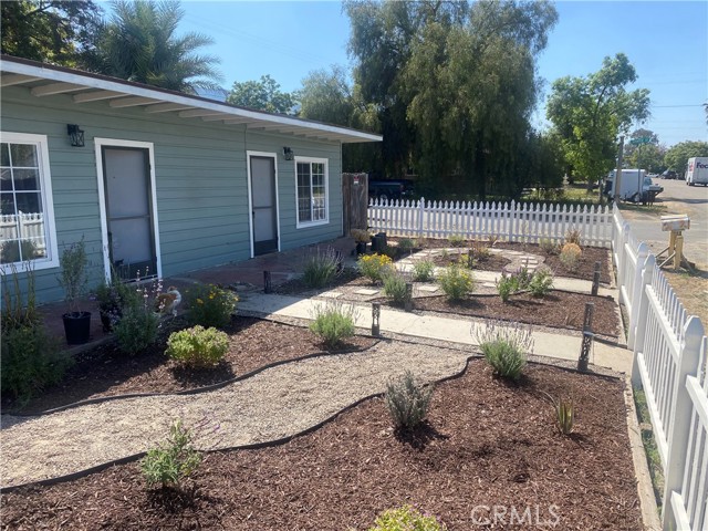 Front Image Thumbnail for CRDW26135517