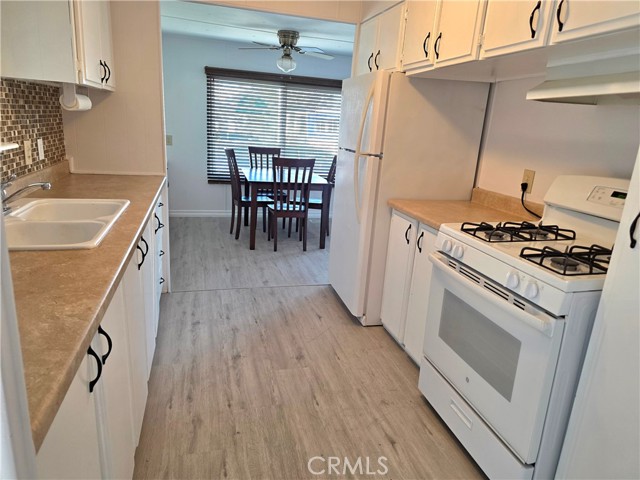 Detail Gallery Image 10 of 34 For 6294 Marina View Drive Dr #328,  Long Beach,  CA 90803 - 2 Beds | 1/1 Baths