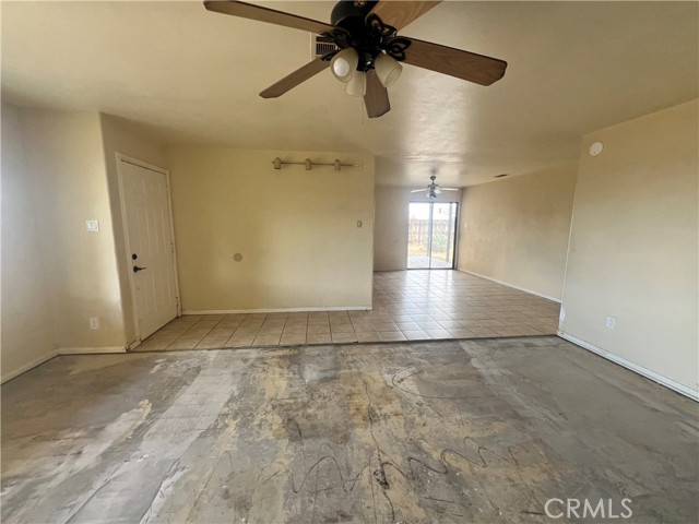 Detail Gallery Image 6 of 18 For 13632 Fran St, Edwards,  CA 93523 - 3 Beds | 2 Baths