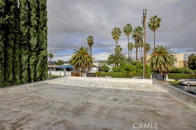 Detail Gallery Image 3 of 52 For 20442 Runnymede, Winnetka,  CA 91306 - 4 Beds | 3 Baths