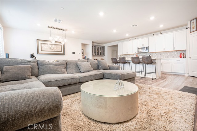 Detail Gallery Image 12 of 25 For 15630 Raptor Rd, Moreno Valley,  CA 92551 - 4 Beds | 2 Baths