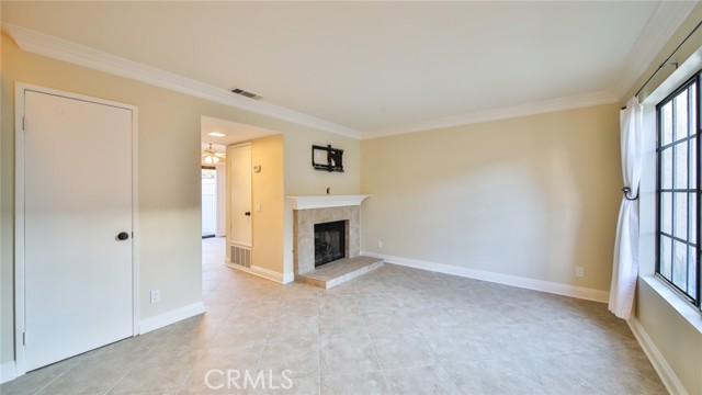 Detail Gallery Image 1 of 42 For 1013 W Linden St #5,  Riverside,  CA 92507 - 2 Beds | 1/1 Baths