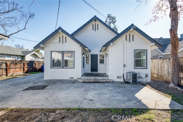 Detail Gallery Image 38 of 41 For 701 E Clinton, Fresno,  CA 93704 - 3 Beds | 1 Baths