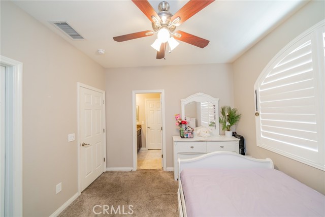 13546 Rincon Road, Apple Valley CA: https://media.crmls.org/medias/01a17ae8-b45f-4975-949a-33ee67590657.jpg