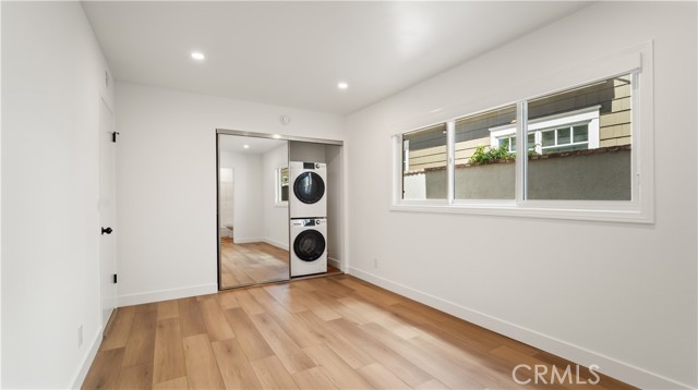 Detail Gallery Image 17 of 33 For 304 Larkspur Ave, Corona Del Mar,  CA 92625 - 3 Beds | 2/1 Baths