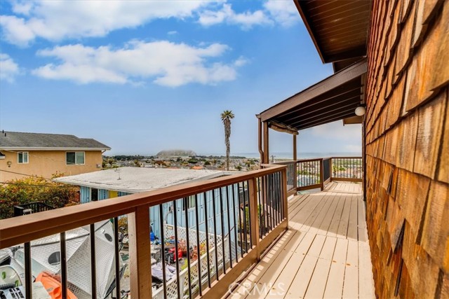 2675 Juniper Avenue, Morro Bay CA: https://media.crmls.org/medias/01a26018-c506-45a4-bcde-4d578c6c257d.jpg