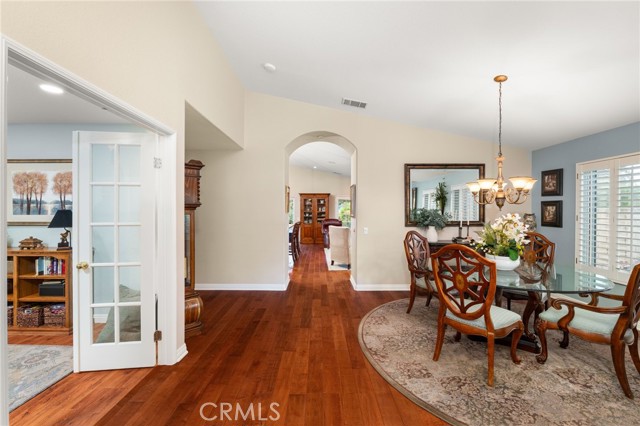 Detail Gallery Image 10 of 53 For 1124 Peppertree, Upland,  CA 91784 - 4 Beds | 2 Baths