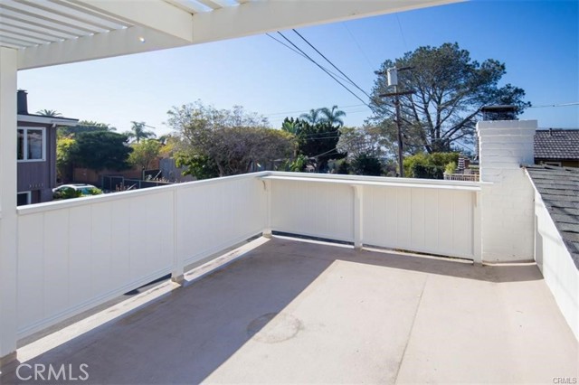 31612 Santa Rosa Drive, Laguna Beach CA: https://media.crmls.org/medias/01a499a0-306d-4902-98d1-3665d6819273.jpg