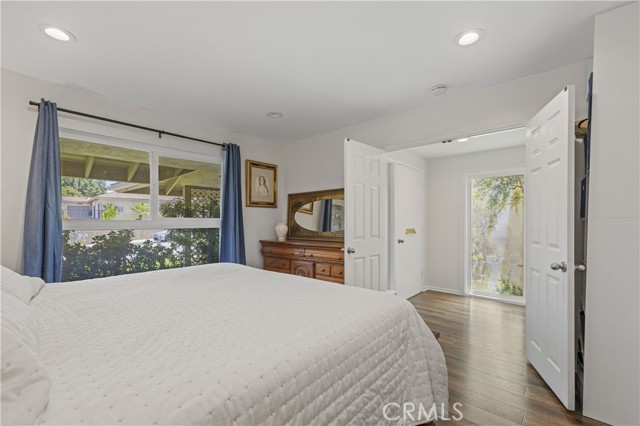 Detail Gallery Image 26 of 57 For 26817 Oak Branch Cir, Newhall,  CA 91321 - 2 Beds | 2 Baths