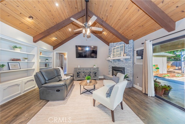 Detail Gallery Image 21 of 75 For 779 E Cole Ave, Fresno,  CA 93720 - 4 Beds | 2/1 Baths
