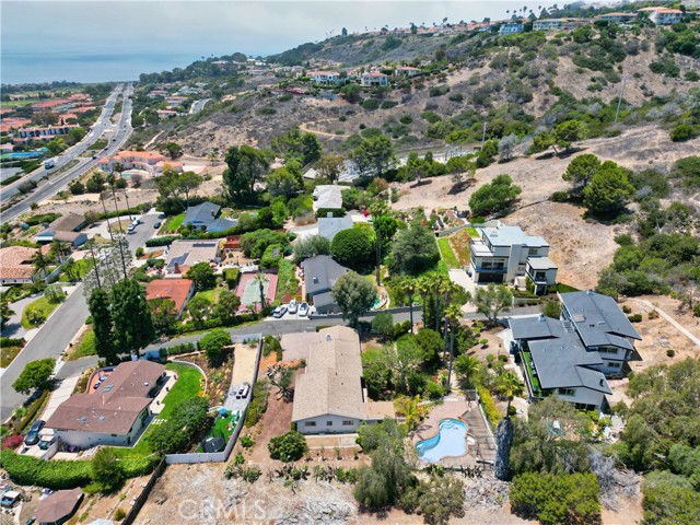 6323 Tarragon Road, Rancho Palos Verdes, California 90275, 4 Bedrooms Bedrooms, ,2 BathroomsBathrooms,Residential,Sold,Tarragon,SB22157270