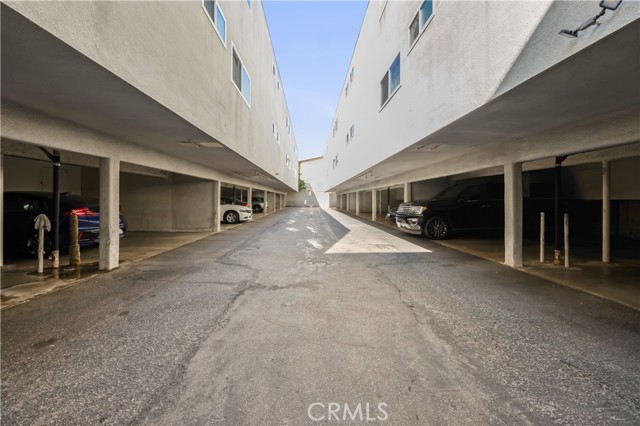 3649 Emerald Street, Torrance CA: https://media.crmls.org/medias/01a6adf1-f8e1-4b31-811f-f562edf14e7e.jpg