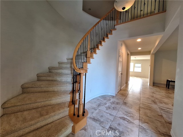 27416 Pinyon Street, Murrieta CA: https://media.crmls.org/medias/01a71a98-6e0a-4994-abed-8dd14fd67fe5.jpg