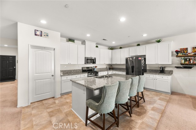 Detail Gallery Image 13 of 55 For 468 Bristolwood, Hemet,  CA 92543 - 3 Beds | 2 Baths