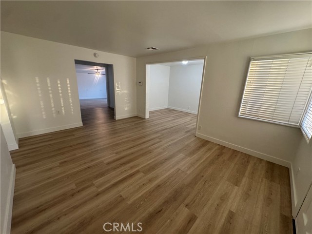 Detail Gallery Image 4 of 35 For 547 S Yorba St, Orange,  CA 92869 - 3 Beds | 1 Baths