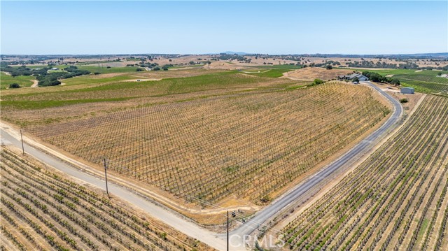4995 Mill Road, Paso Robles CA: https://media.crmls.org/medias/01a81bbe-4bbc-4364-9a70-e3b4dbcb8fa1.jpg
