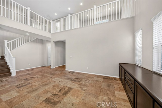 Detail Gallery Image 15 of 55 For 11775 Silver Birch Rd, Corona,  CA 92883 - 4 Beds | 3 Baths