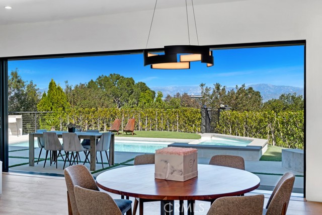 Detail Gallery Image 45 of 72 For 15641 High Knoll Rd, Encino,  CA 91436 - 5 Beds | 4/1 Baths