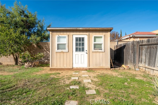 Detail Gallery Image 17 of 28 For 10669 Renner, Riverside,  CA 92505 - 2 Beds | 1 Baths