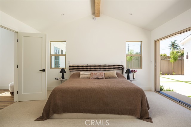 Detail Gallery Image 13 of 42 For 212 E 19th St, Costa Mesa,  CA 92627 - 5 Beds | 4 Baths