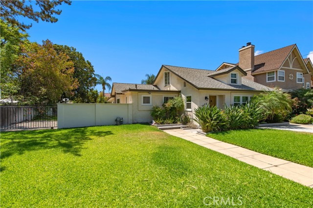 Detail Gallery Image 2 of 42 For 8420 E Hermosa Dr, San Gabriel,  CA 91775 - 3 Beds | 2 Baths