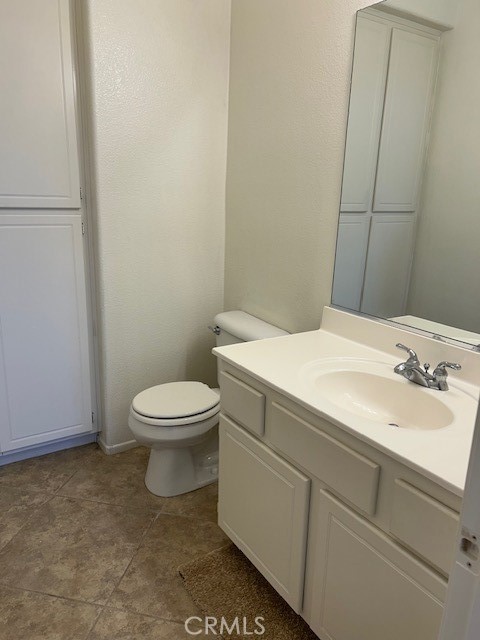 Detail Gallery Image 6 of 31 For 35921 Camelot Cir, Wildomar,  CA 92595 - 4 Beds | 2/1 Baths