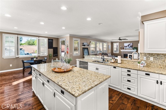 Image 10 of 75 For 12756 Sierra Creek