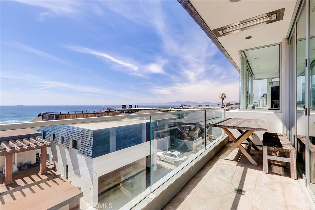3208 Ocean Drive