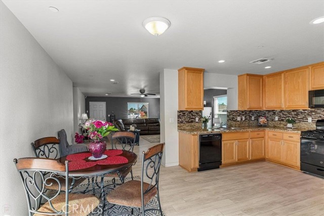 Detail Gallery Image 14 of 39 For 784 Taryn Ct, Merced,  CA 95341 - 3 Beds | 2 Baths