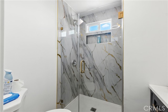 Detail Gallery Image 13 of 14 For 1900 Artesia Blvd #4,  Torrance,  CA 90504 - 2 Beds | 1 Baths