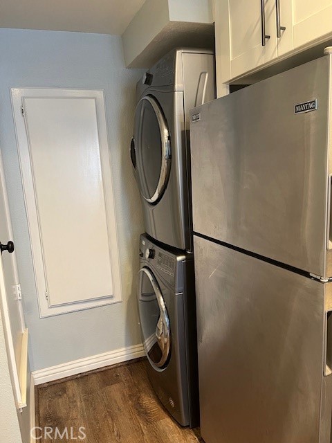 2015 Lakeridge Circle, Chula Vista CA: https://media.crmls.org/medias/01aa9818-78c8-46b6-abe3-e94c758eb4c1.jpg