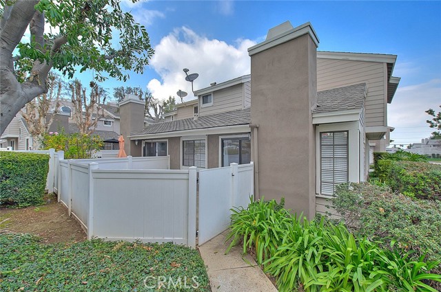 15726 Tetley Street, Hacienda Heights CA: https://media.crmls.org/medias/01aaeba2-68c4-4b41-adc5-5cf8aee8823f.jpg