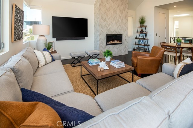 2804 Highland Avenue, Manhattan Beach, California 90266, 4 Bedrooms Bedrooms, ,3 BathroomsBathrooms,Residential,Sold,Highland,SB22116768