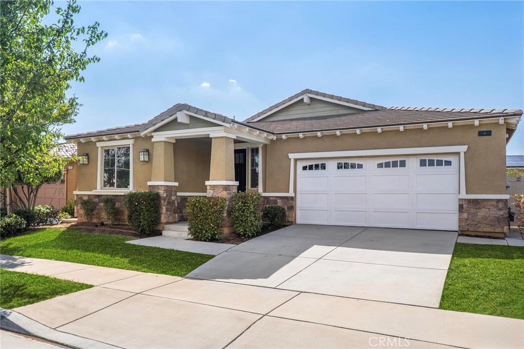 1254 Heritage Drive