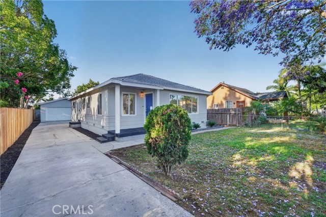 Front Image Thumbnail for CRDW26086204