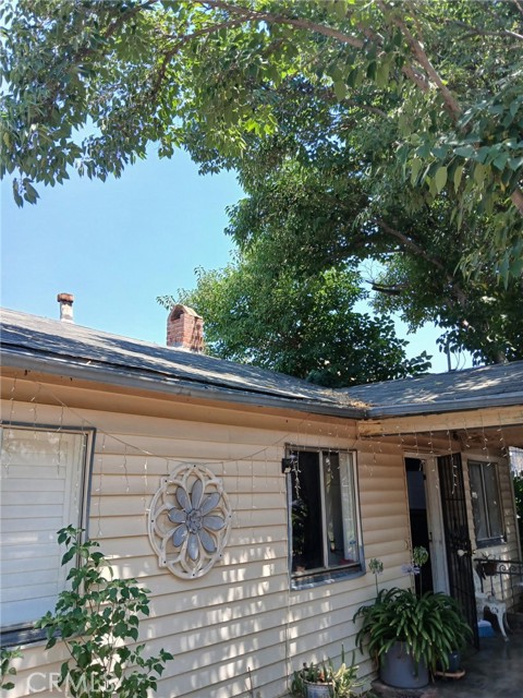 34772 Avenue H, Yucaipa CA: https://media.crmls.org/medias/01ac6b5f-3a80-4587-8774-a31e9f8fe7ee.jpg