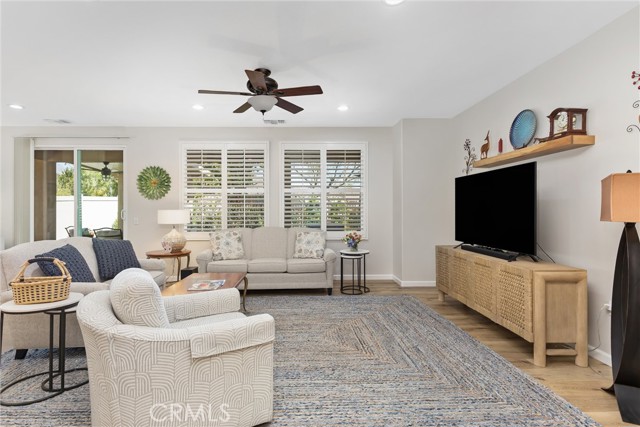 Detail Gallery Image 5 of 42 For 174 Potter Creek, Beaumont,  CA 92223 - 3 Beds | 2 Baths