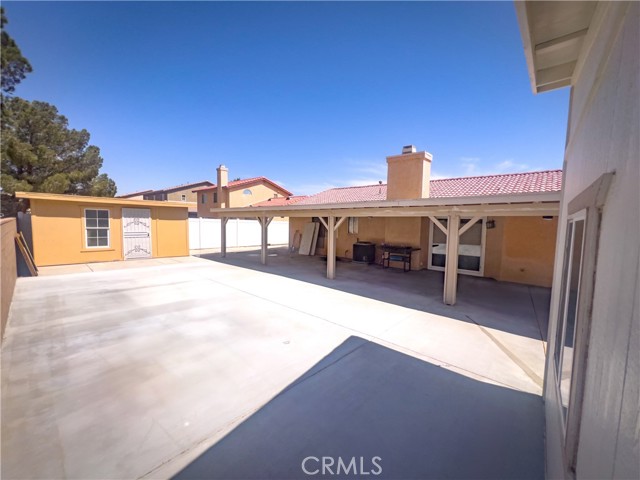 11576 Star Street, Adelanto CA: https://media.crmls.org/medias/01acfc1b-21b4-44da-ba46-f4679a2f1580.jpg