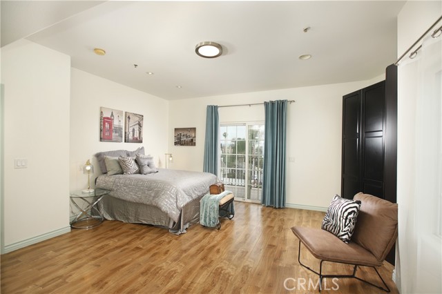 Detail Gallery Image 17 of 24 For 6064 Hazelhurst Pl #1,  North Hollywood,  CA 91606 - 3 Beds | 3/1 Baths