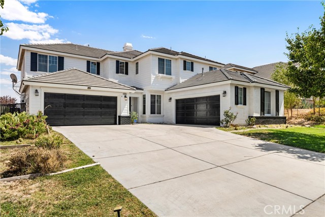 Detail Gallery Image 1 of 32 For 42444 Valley Vista Dr, Lancaster,  CA 93536 - 5 Beds | 4/1 Baths