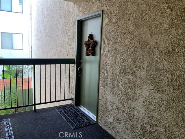 Detail Gallery Image 9 of 41 For 409 Burchett St #220,  Glendale,  CA 91203 - 1 Beds | 1 Baths