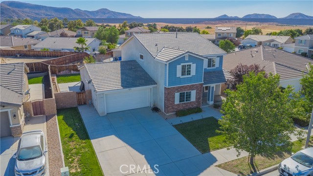 Detail Gallery Image 3 of 55 For 3345 Heliotrop St, Hemet,  CA 92543 - 4 Beds | 3 Baths